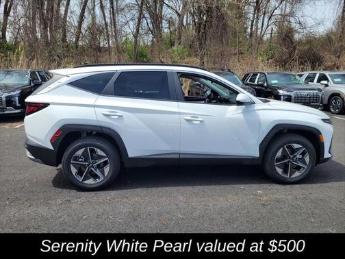 2025 Hyundai TUCSON SEL