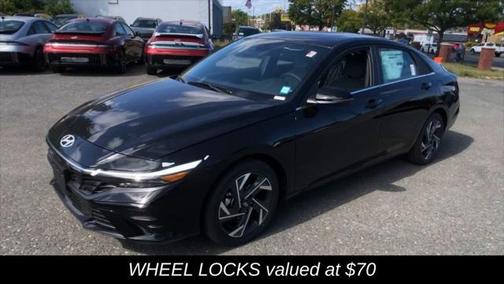 2025 Hyundai ELANTRA Limited