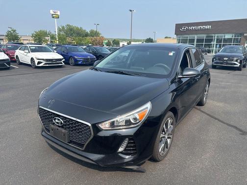 2019 Hyundai Elantra GT Base