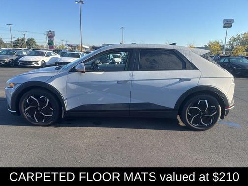 2024 Hyundai IONIQ 5 SEL