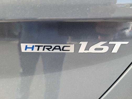 Ecotronic Gray Pearl 2026 Hyundai KONA SEL Premium