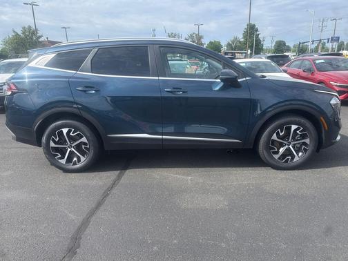 Vesta Blue 2023 Kia Sportage Hybrid EX