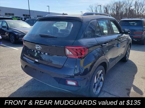 2025 Hyundai VENUE SEL