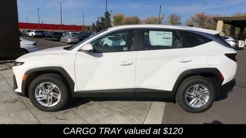 2025 Hyundai TUCSON SE