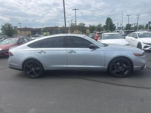 Solar Silver Metallic 2024 Honda Accord Hybrid Sport-L