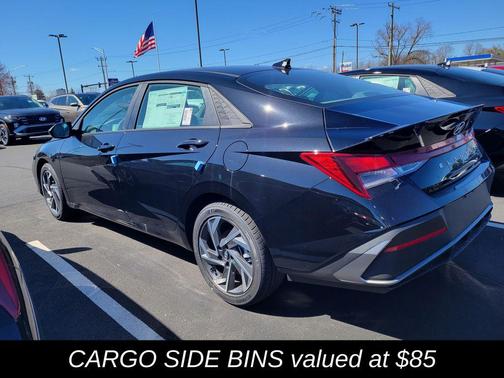 2025 Hyundai ELANTRA Sport