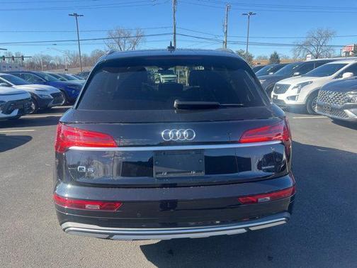 2021 Audi Q5 45 Premium Plus