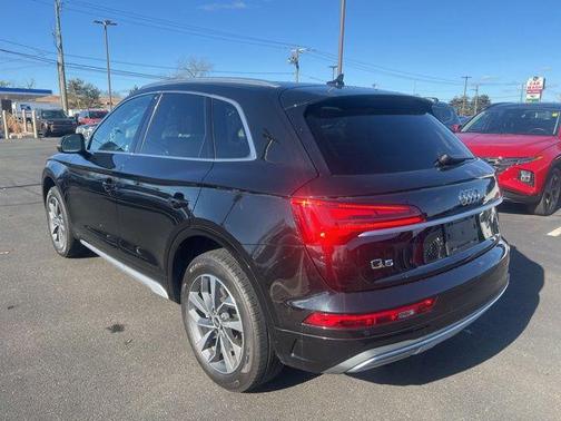 2021 Audi Q5 45 Premium Plus