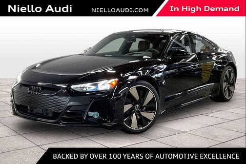 2024 Audi e-tron GT Prestige quattro