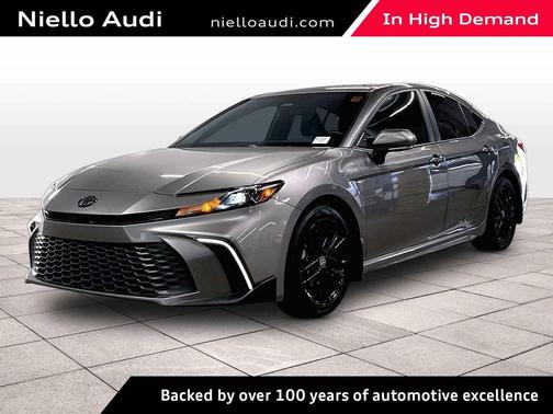 Heavy Metal 2025 Toyota Camry SE