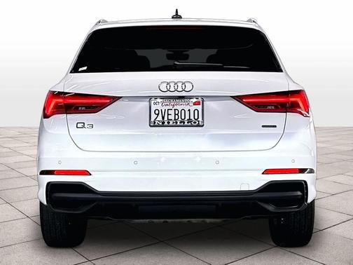 Arkona White 2025 Audi Q3 Premium 45 TFSI S line quattro Tiptronic
