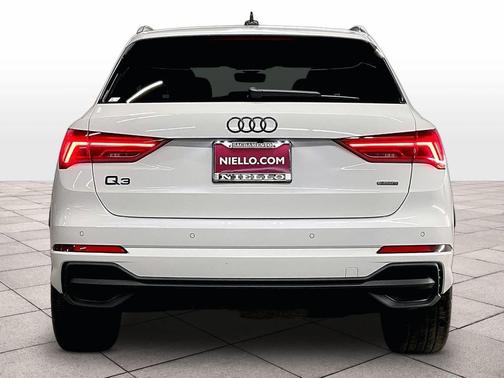 2023 Audi Q3 Premium 45 TFSI S line quattro Tiptronic