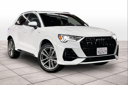2023 Audi Q3 Premium 45 TFSI S line quattro Tiptronic