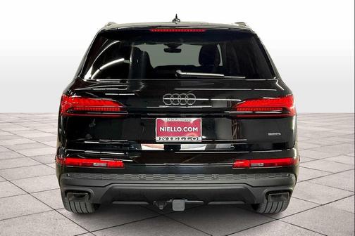 2025 Audi Q7 55 Premium Plus