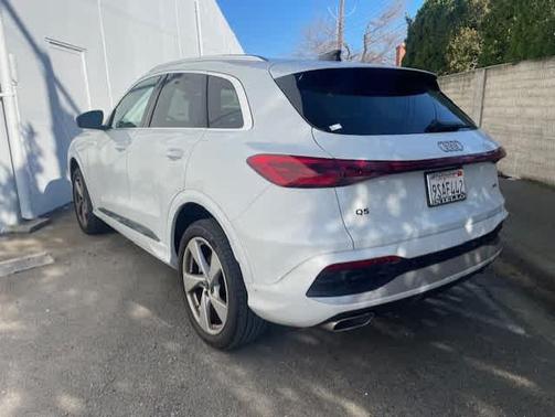 2025 Audi Q5 Premium Plus TFSI quattro S tronic