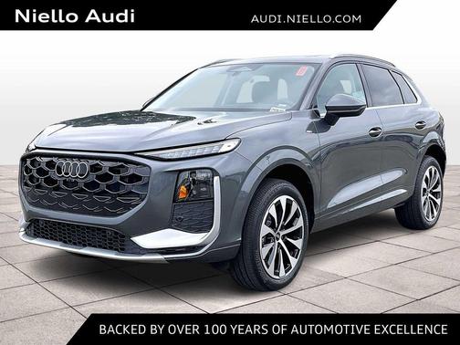 DAYTONA GRAY 2026 Audi Q3 TFSI quattro S tronic