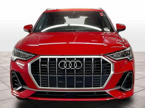 2025 Audi Q3 45 S line Premium Plus