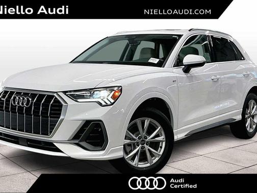 2025 Audi Q3 Premium 45 TFSI S line quattro Tiptronic