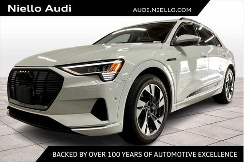 2023 Audi e-tron Premium quattro
