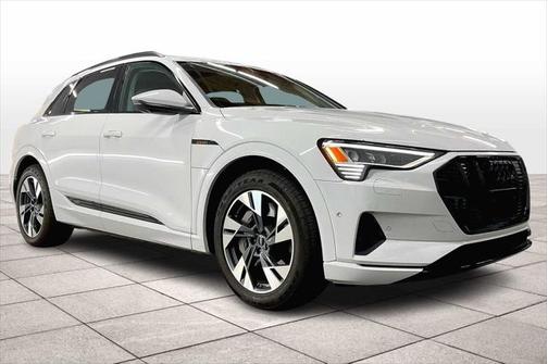 2023 Audi e-tron Premium quattro