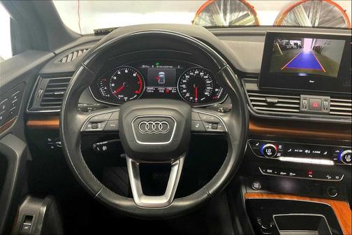 2022 Audi Q5 40 Premium