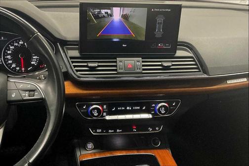 2022 Audi Q5 40 Premium