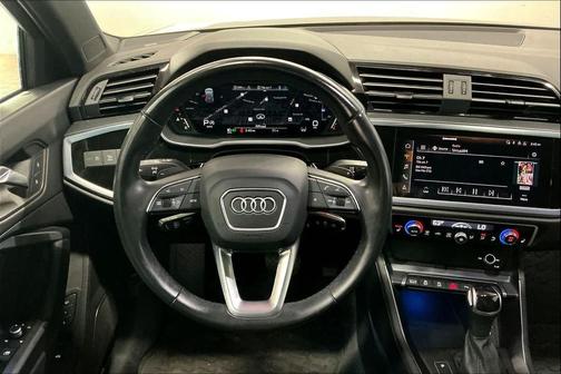 2022 Audi Q3 45 S line Premium Plus