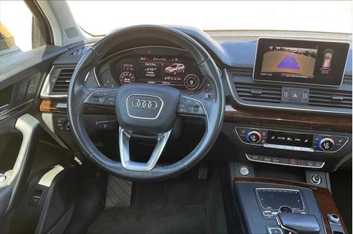 2018 Audi Q5 2.0T Premium Plus