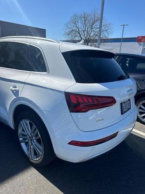 2018 Audi Q5 2.0T Tech Premium