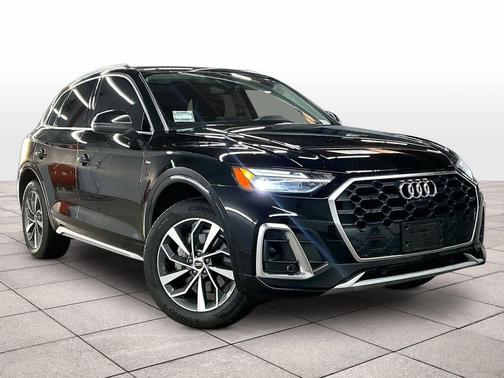 2023 Audi Q5 45 S line Premium Plus