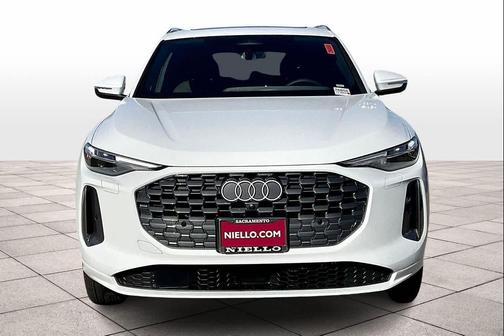 2025 Audi Q5 Premium Plus TFSI quattro S tronic