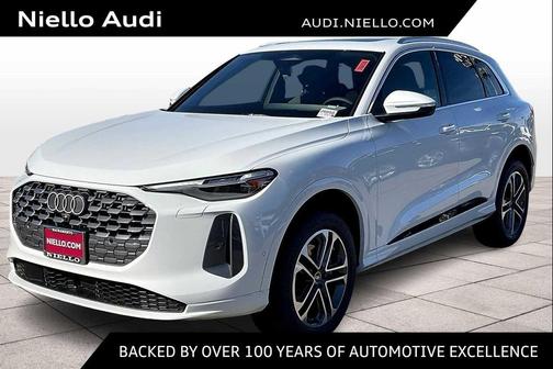 2025 Audi Q5 Premium Plus TFSI quattro S tronic