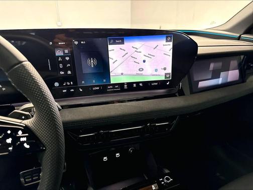 Magnet Gray 2025 Audi SQ6 e-tron Prestige quattro