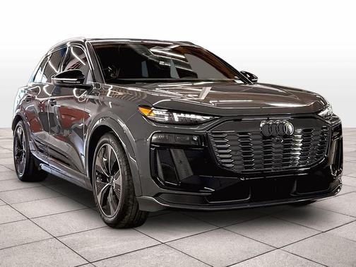 Magnet Gray 2025 Audi SQ6 e-tron Prestige quattro