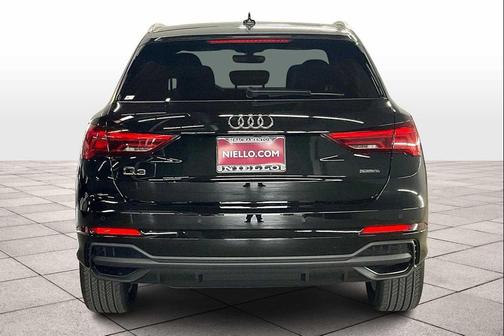 2025 Audi Q3 45 S line Premium Plus