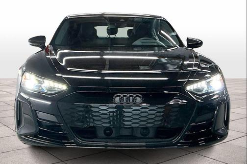 2022 Audi RS e-tron GT quattro