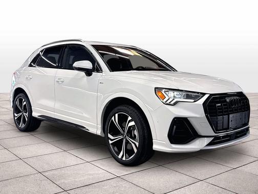 Glacier White Metallic 2023 Audi Q3 45 S line Premium Plus