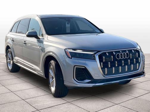 2026 Audi Q7 45 Premium