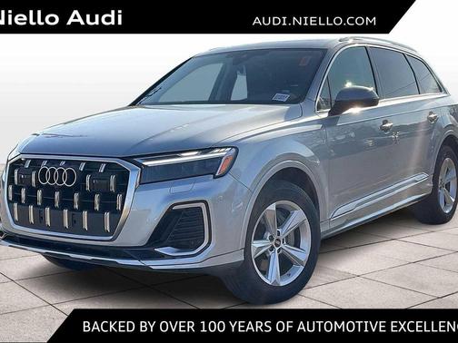 2026 Audi Q7 45 Premium