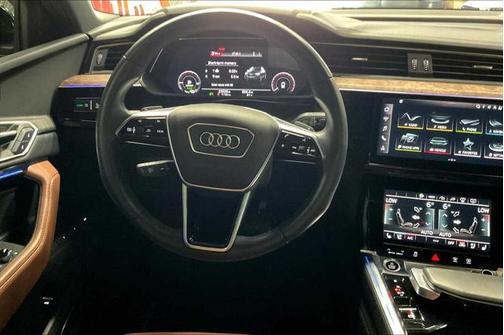 2022 Audi e-tron Sportback S line Prestige