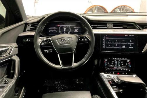 2023 Audi e-tron Premiumwe