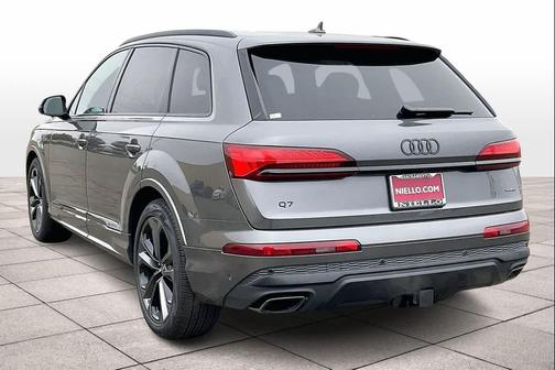 2026 Audi Q7 55 Premium Plus