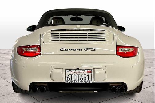 2012 Porsche 911 Carrera GTS