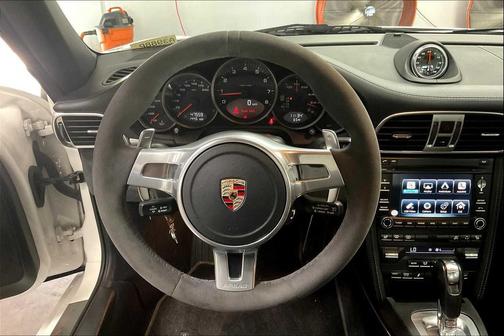 2012 Porsche 911 Carrera GTS