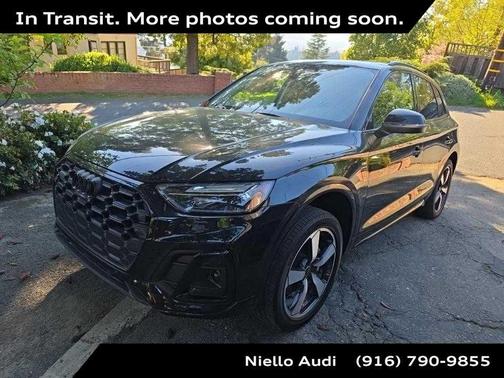Mythos Black Metallic 2023 Audi Q5 45 S line Premium Plus