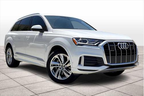 2023 Audi Q7 45 Premium
