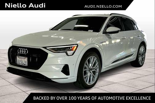 2021 Audi e-tron Prestige
