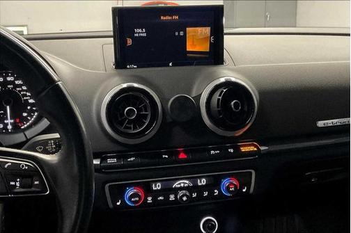 2017 Audi A3 e-tron 1.4T Tech Premium Plus