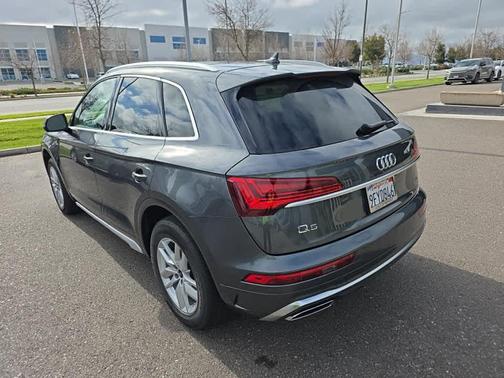 2023 Audi Q5 45 S line Premium