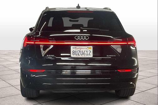 2021 Audi e-tron Premium